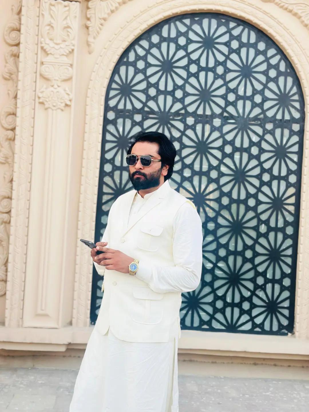 @Asim Cheema700