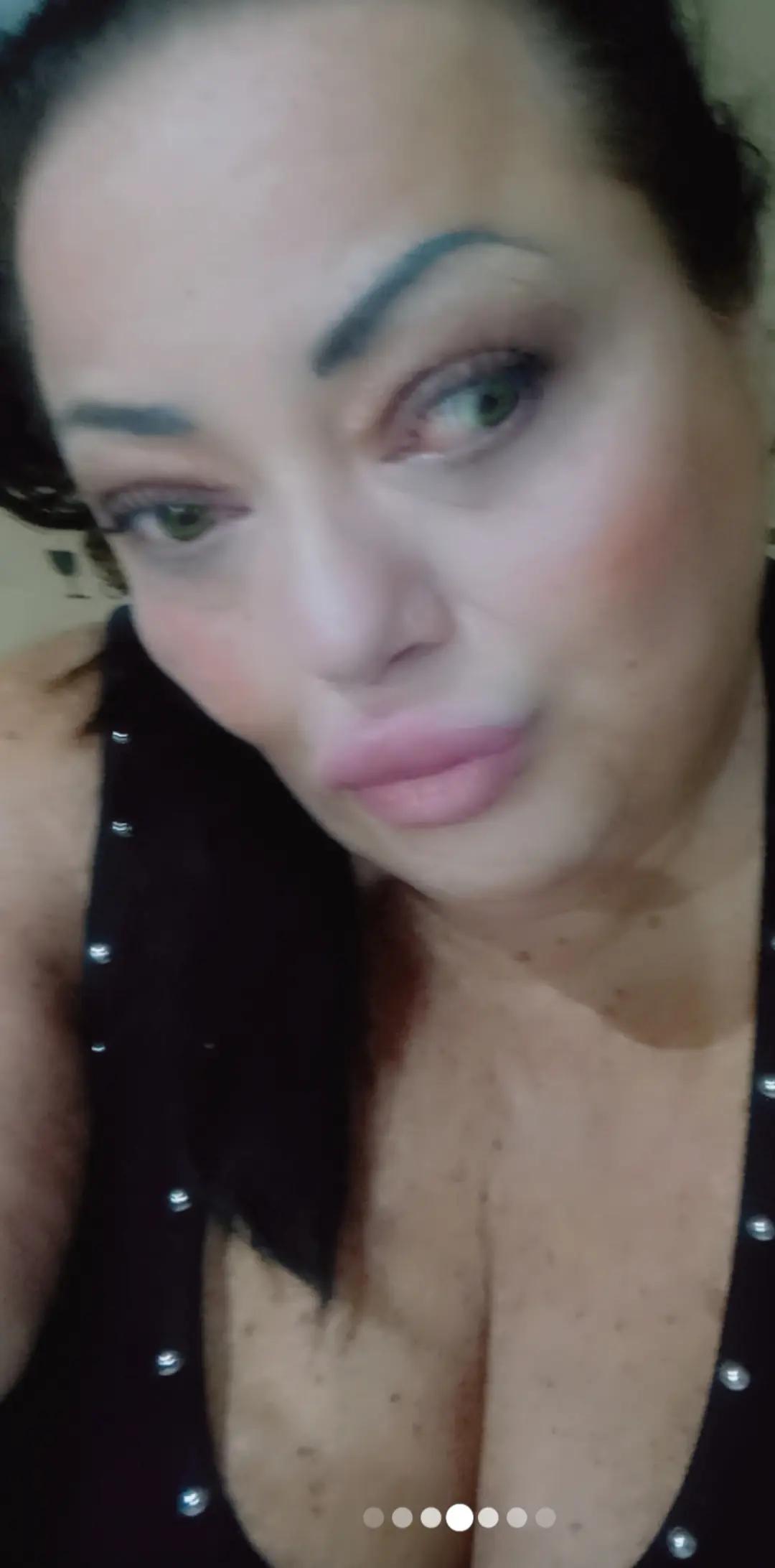 @anna davinno