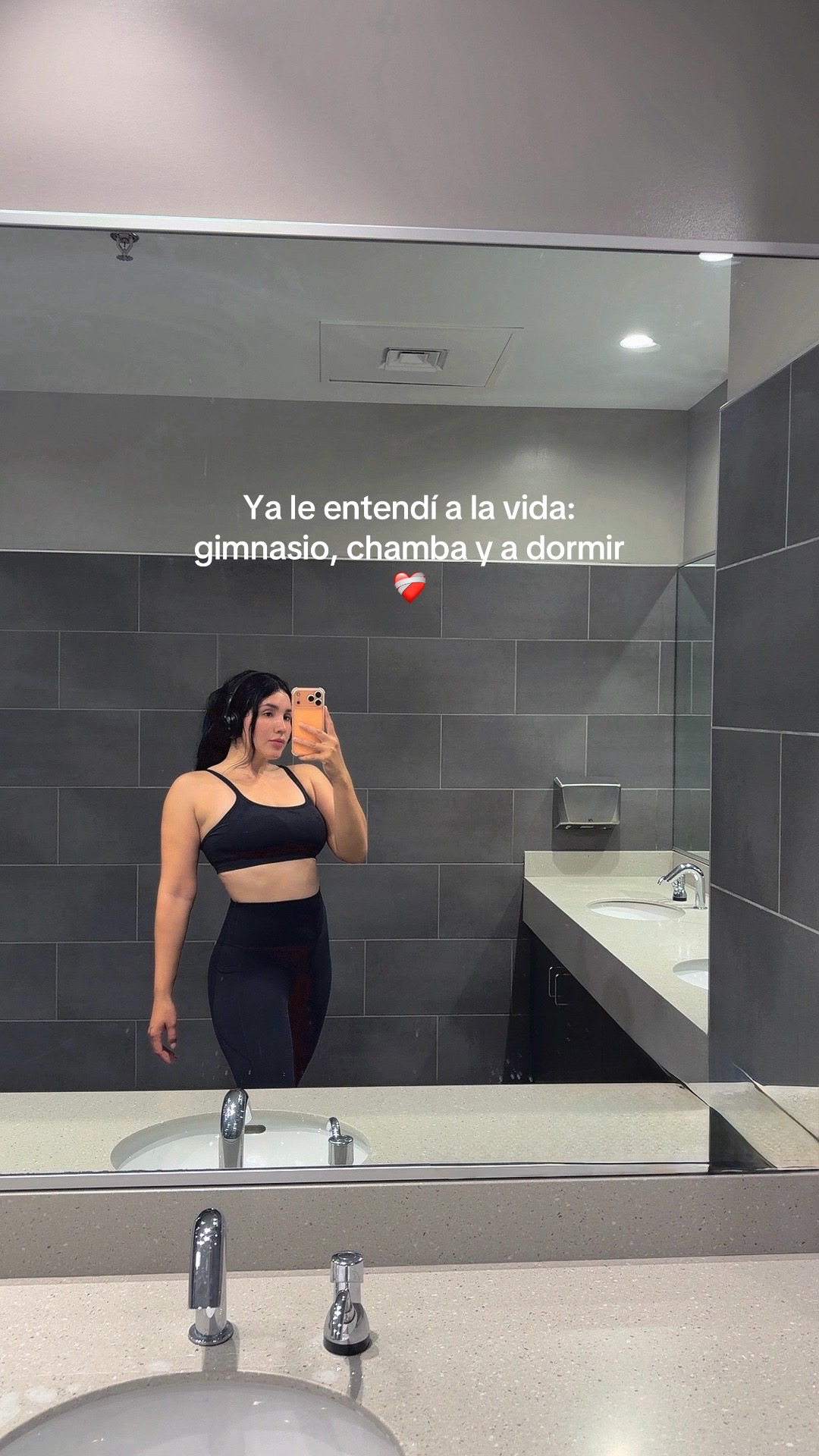 @Cecy✨