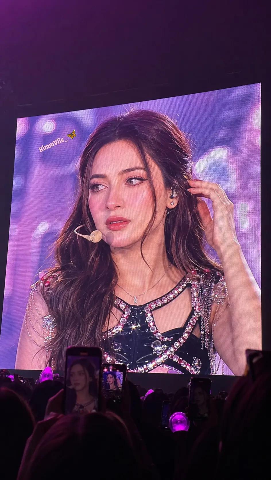 @KimmViie_🦋