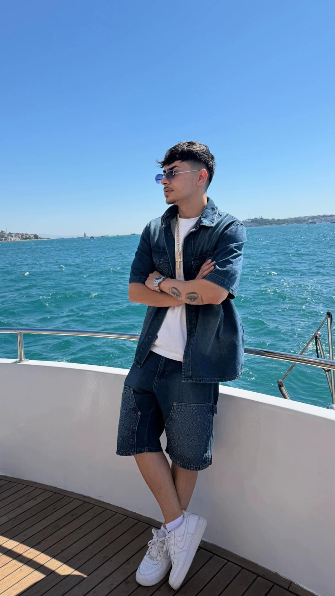 @𝕽🤴🏽
