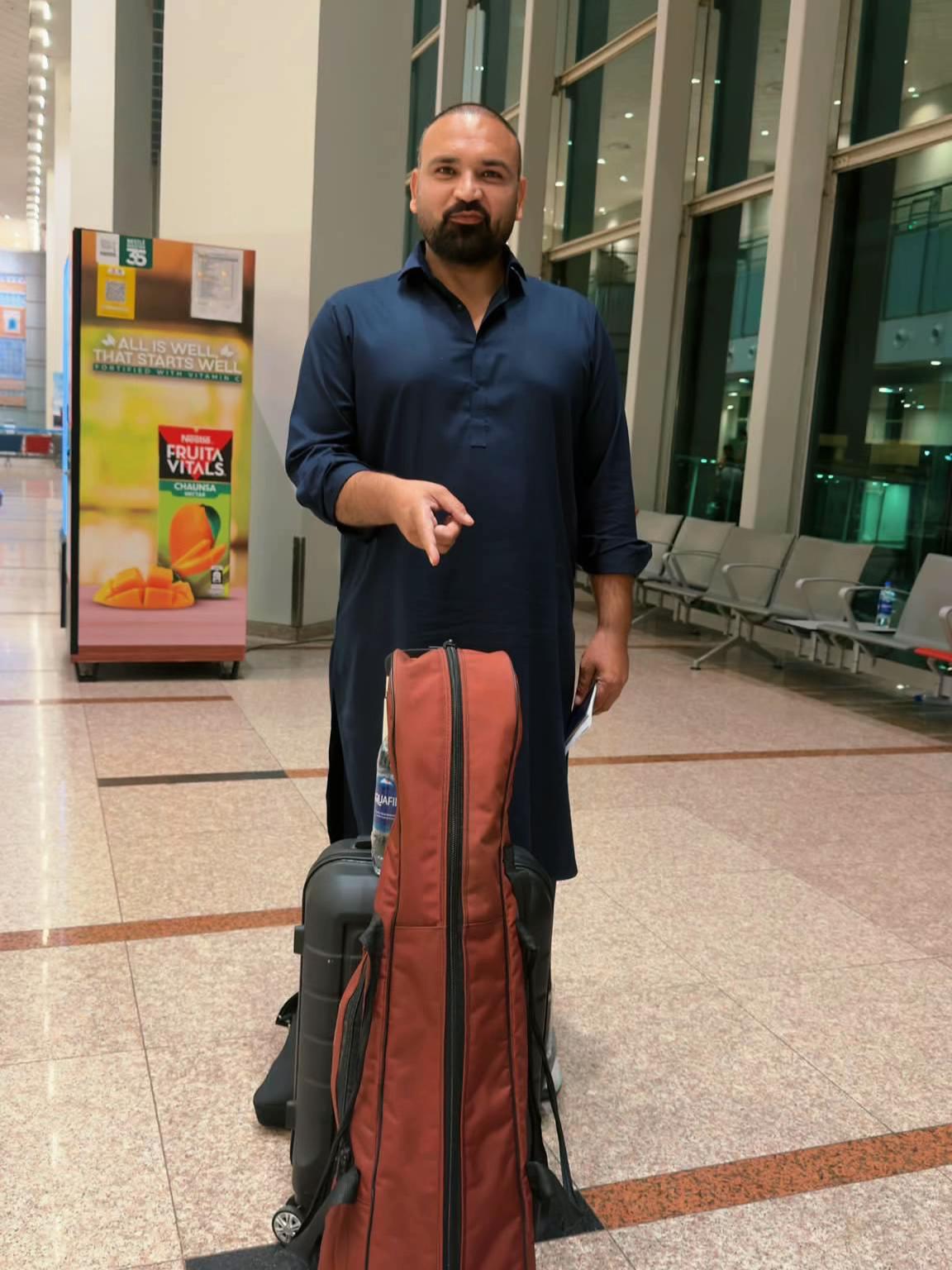 @Fayaz Khan