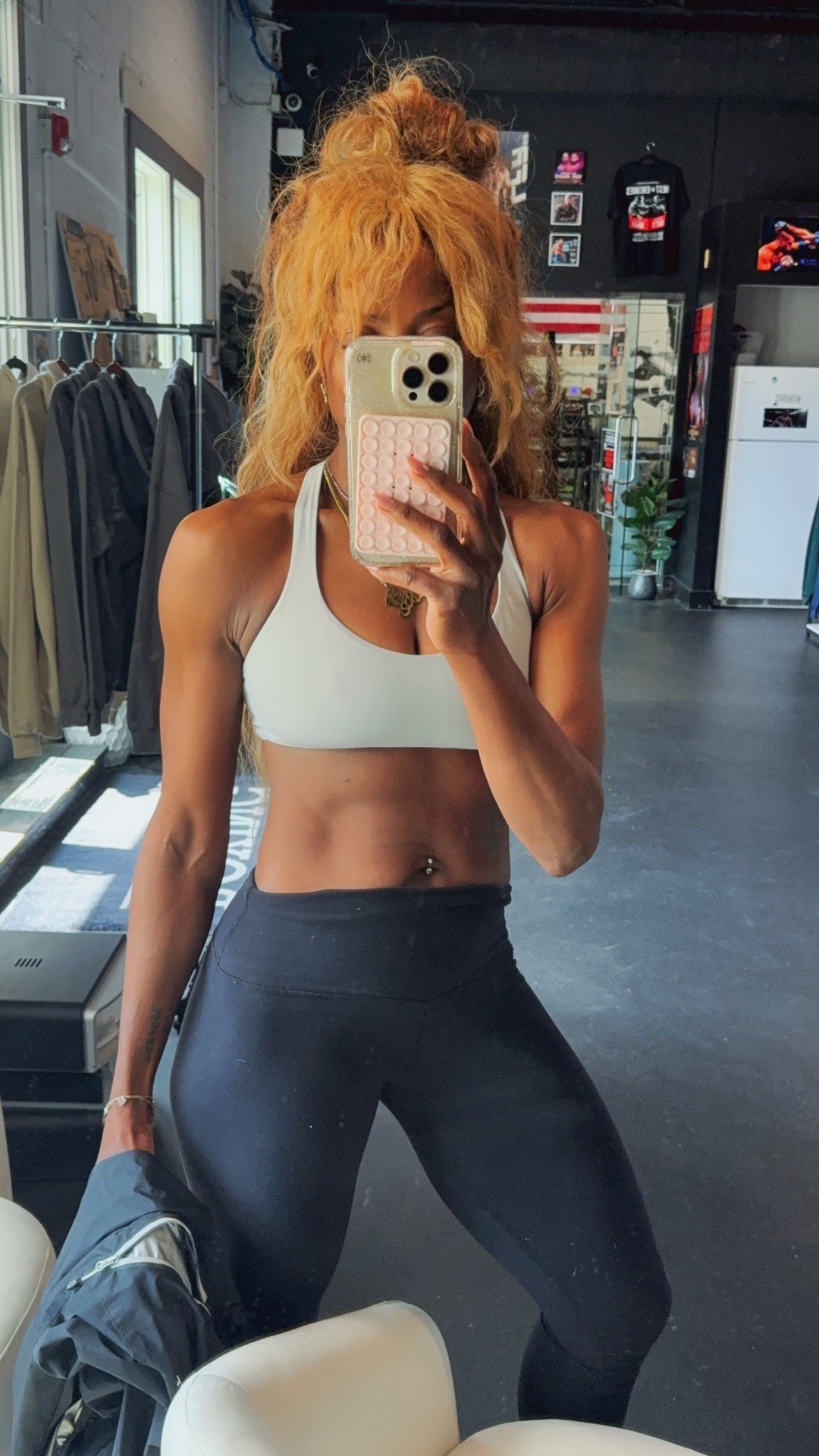@Chris Brown-Actress-Lifestyle