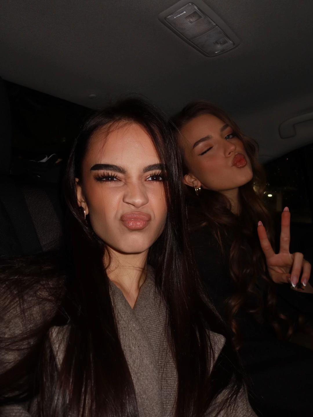 @Ina