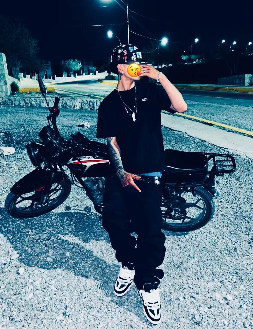 @Lara dilan oficial ๐โ๐ป