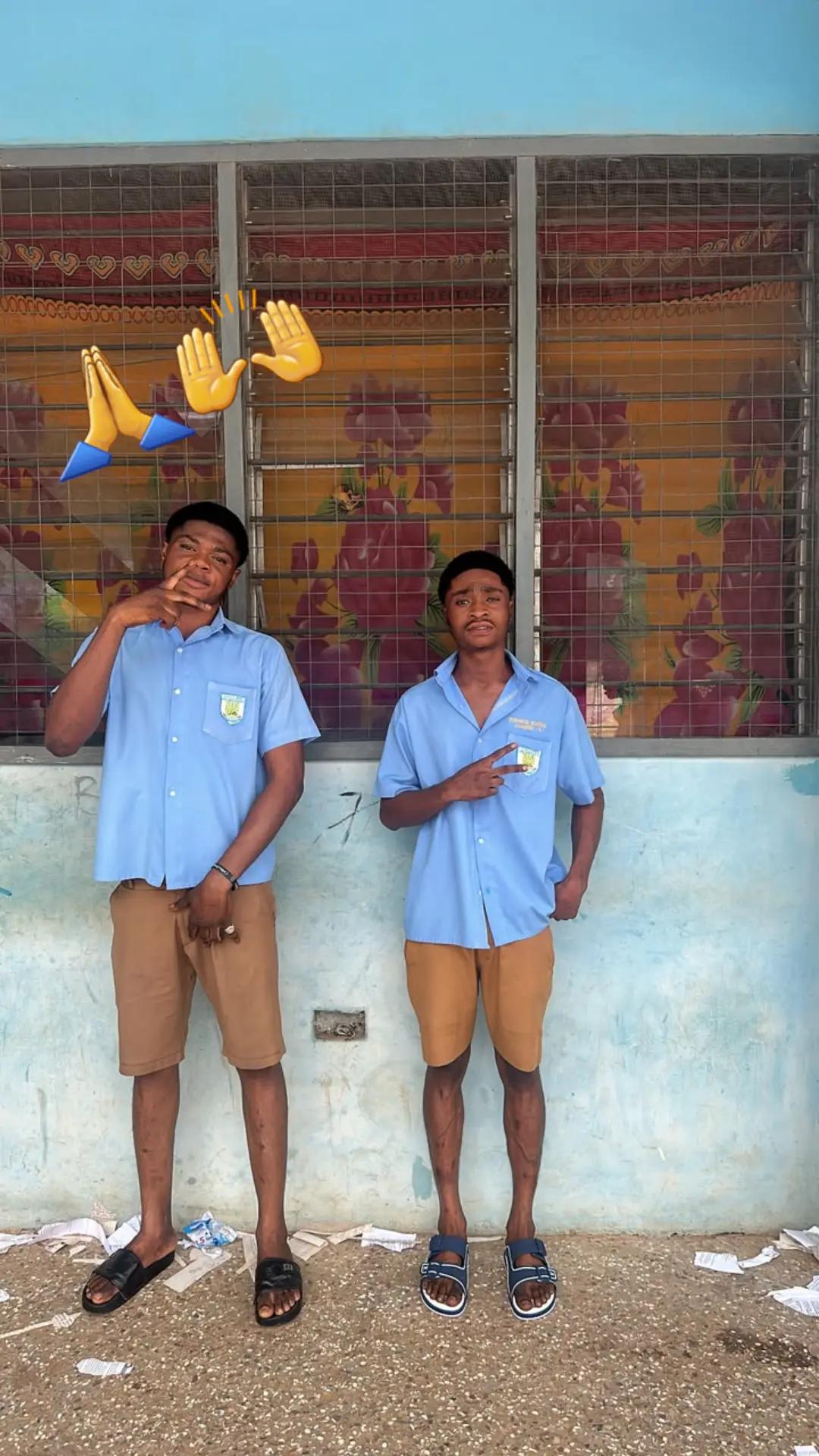 @kwajo Rich ๐จ๐ง ๐ซ