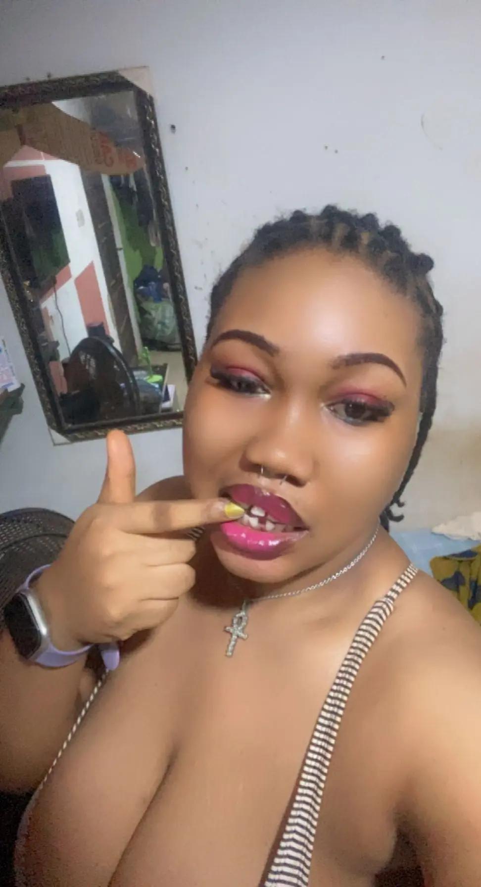 @Queen asankem🇬🇧🇳🇬