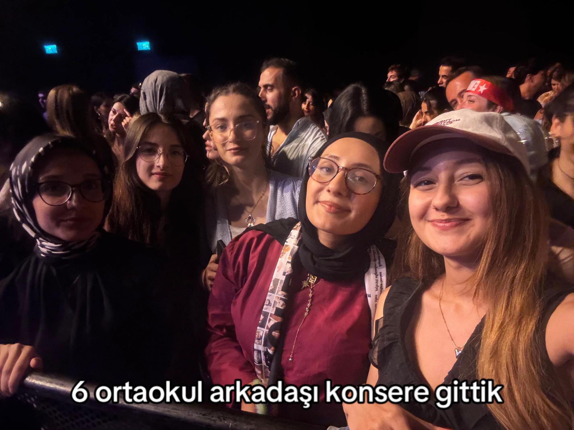 @Ayşegül