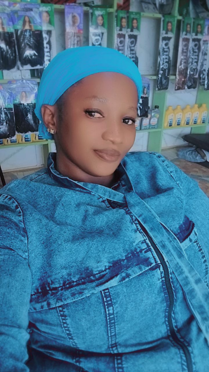 @empresshadiza