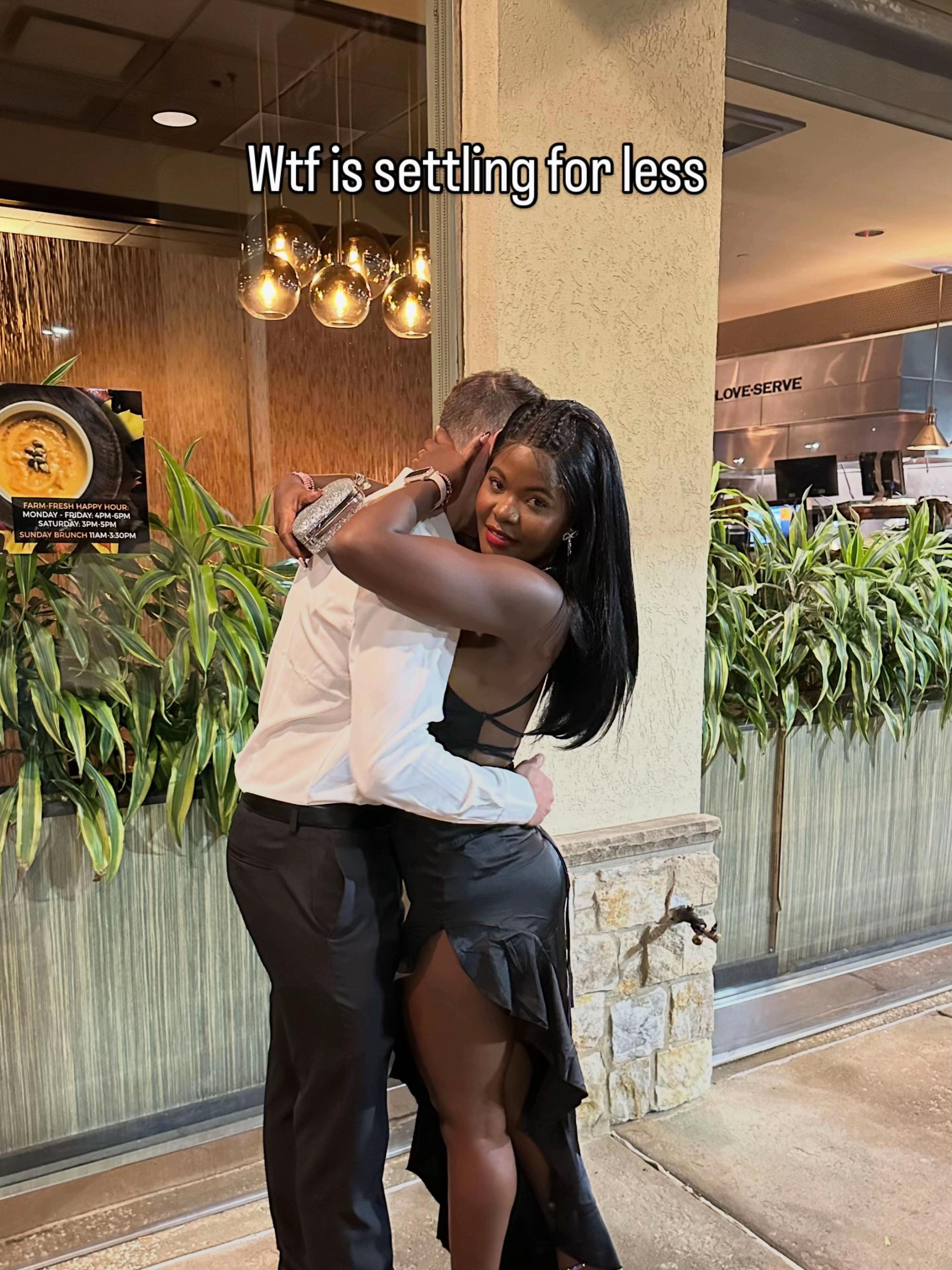 @Vayonah 🇺🇸 🇰🇪