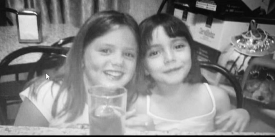 @_laur15_