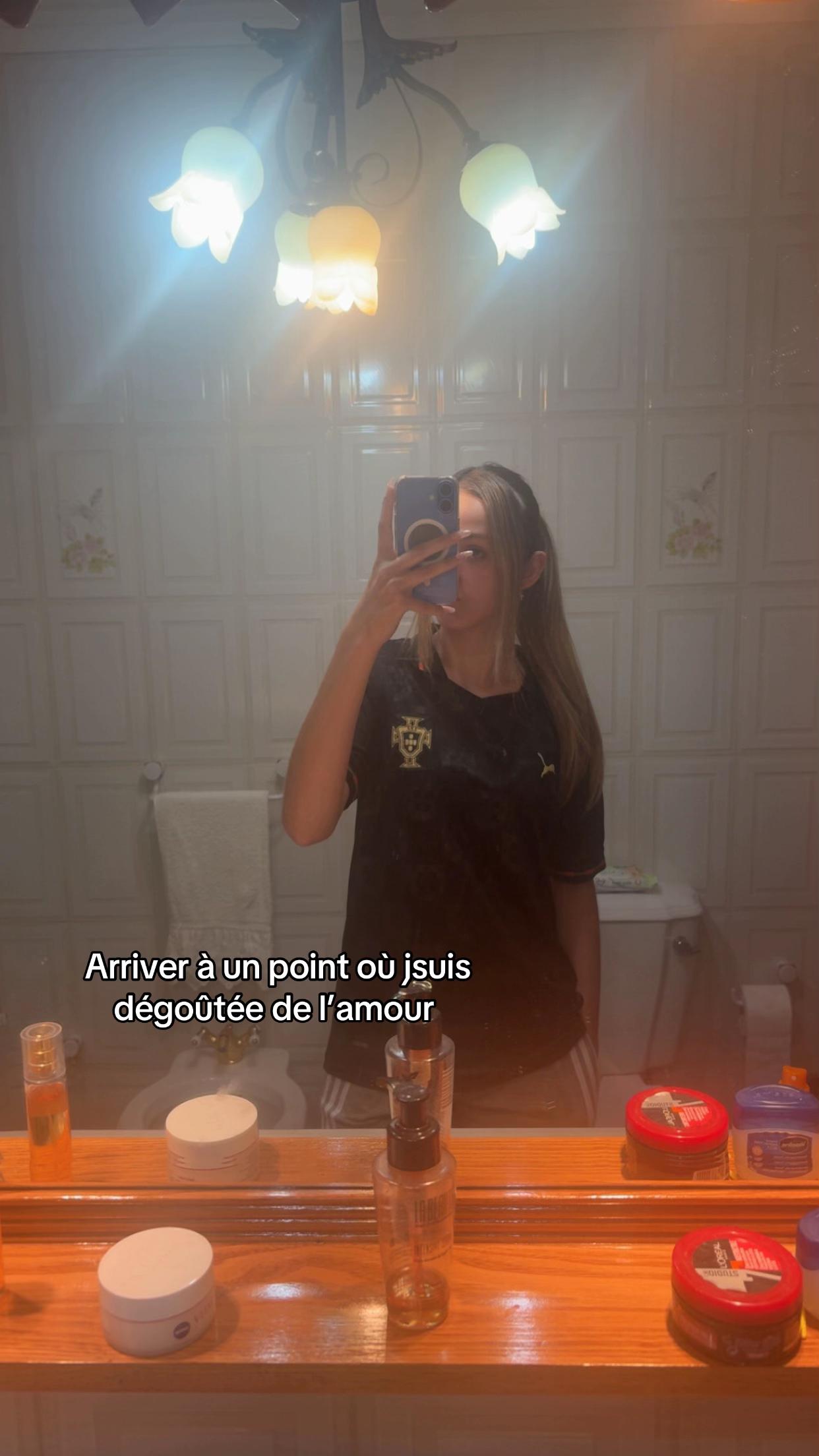 @Lilly ✝️