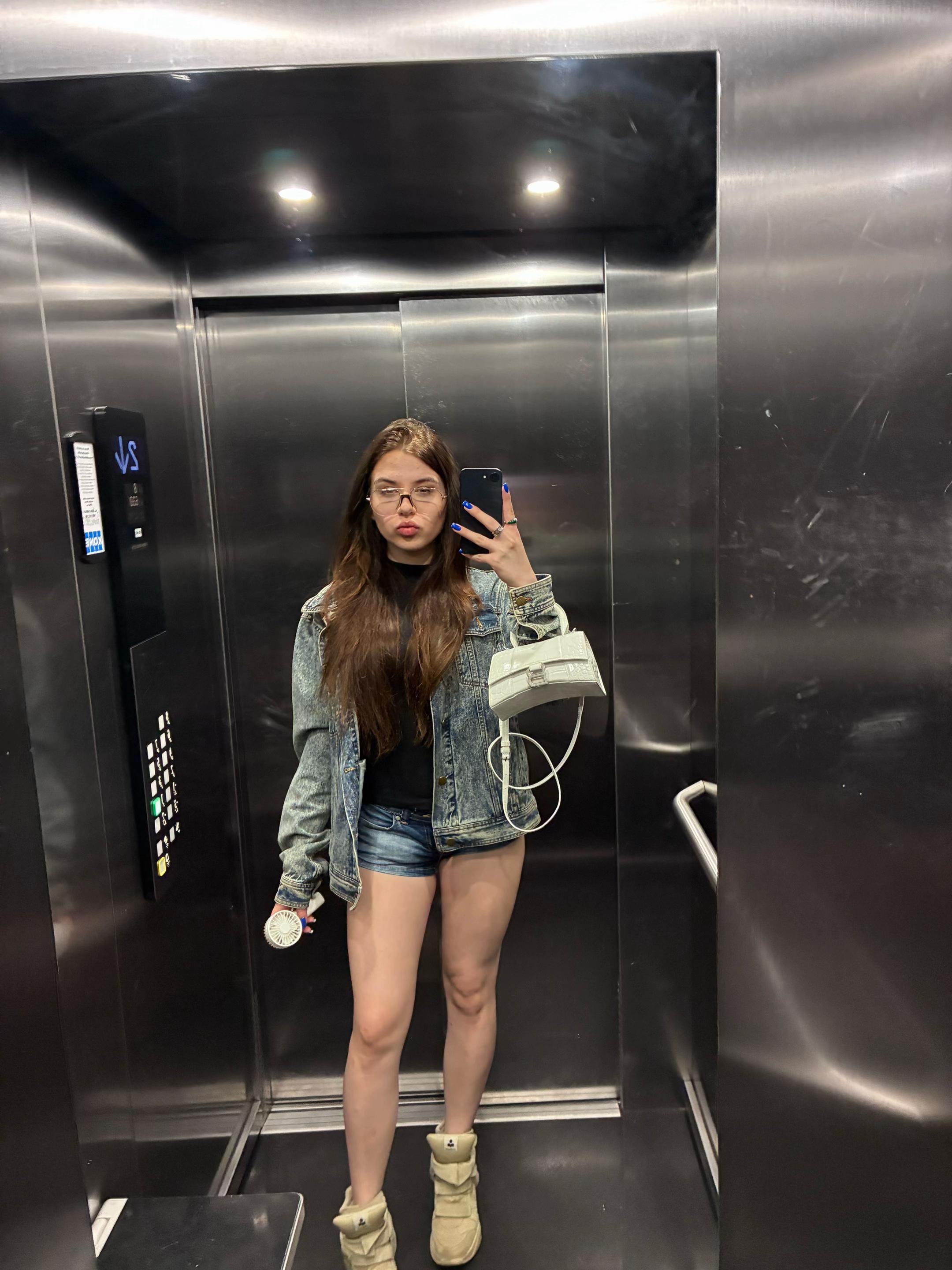 @eva