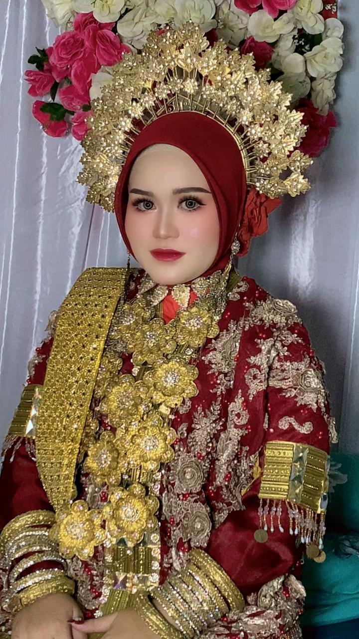 @hermawatimakeuphairdo,MUABone
