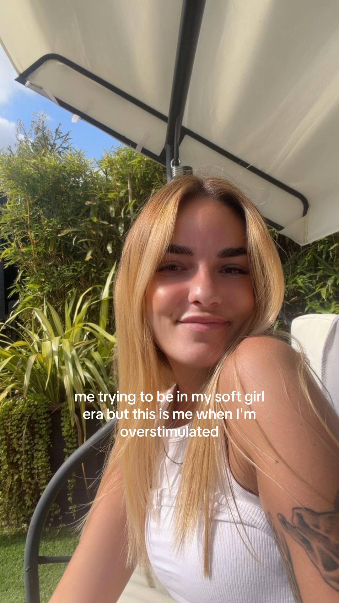 @♡ ᴬˢʰˡᵉⁱᵍʰ ᴿᵒᵉʸ ♡