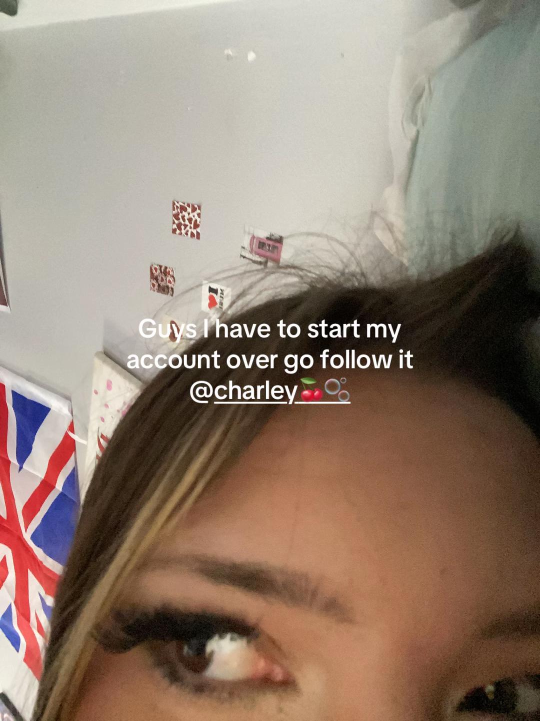 @charley📸