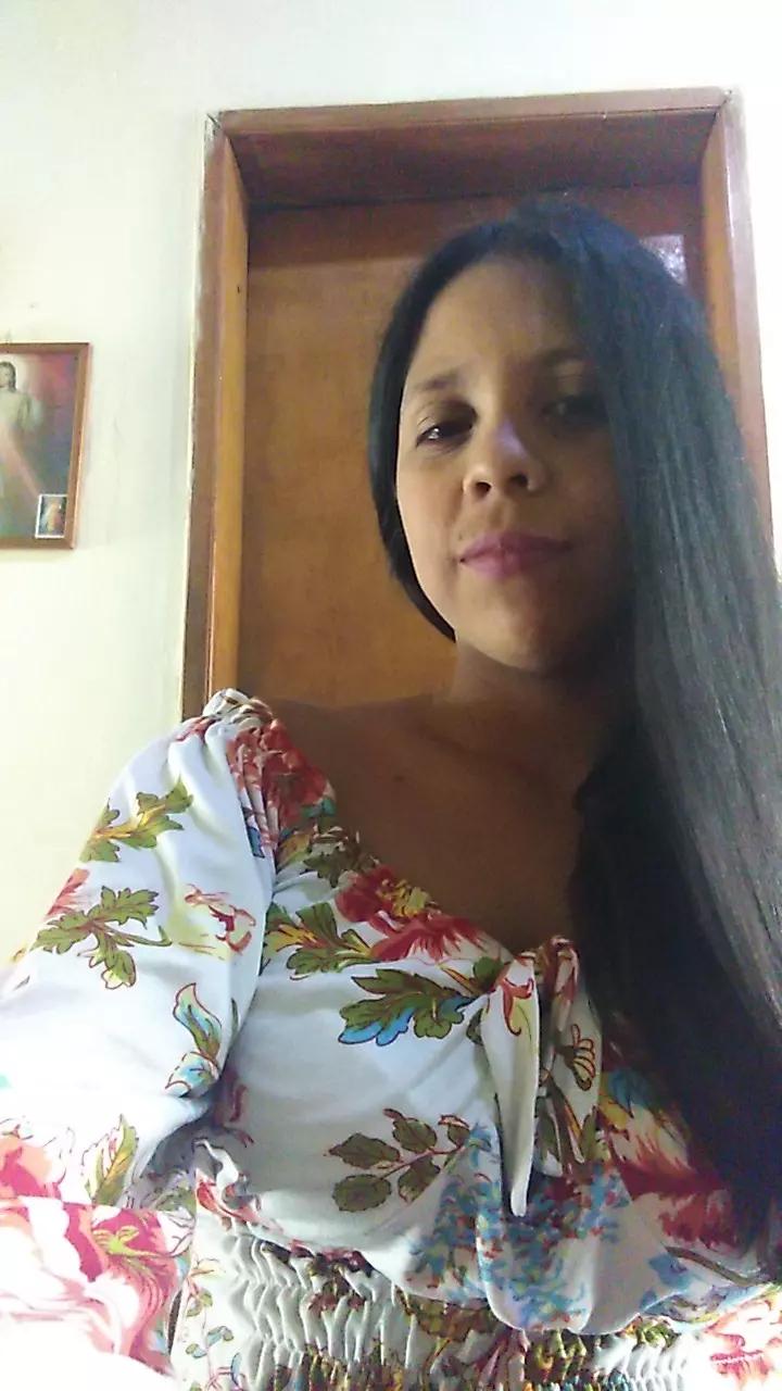 @elena