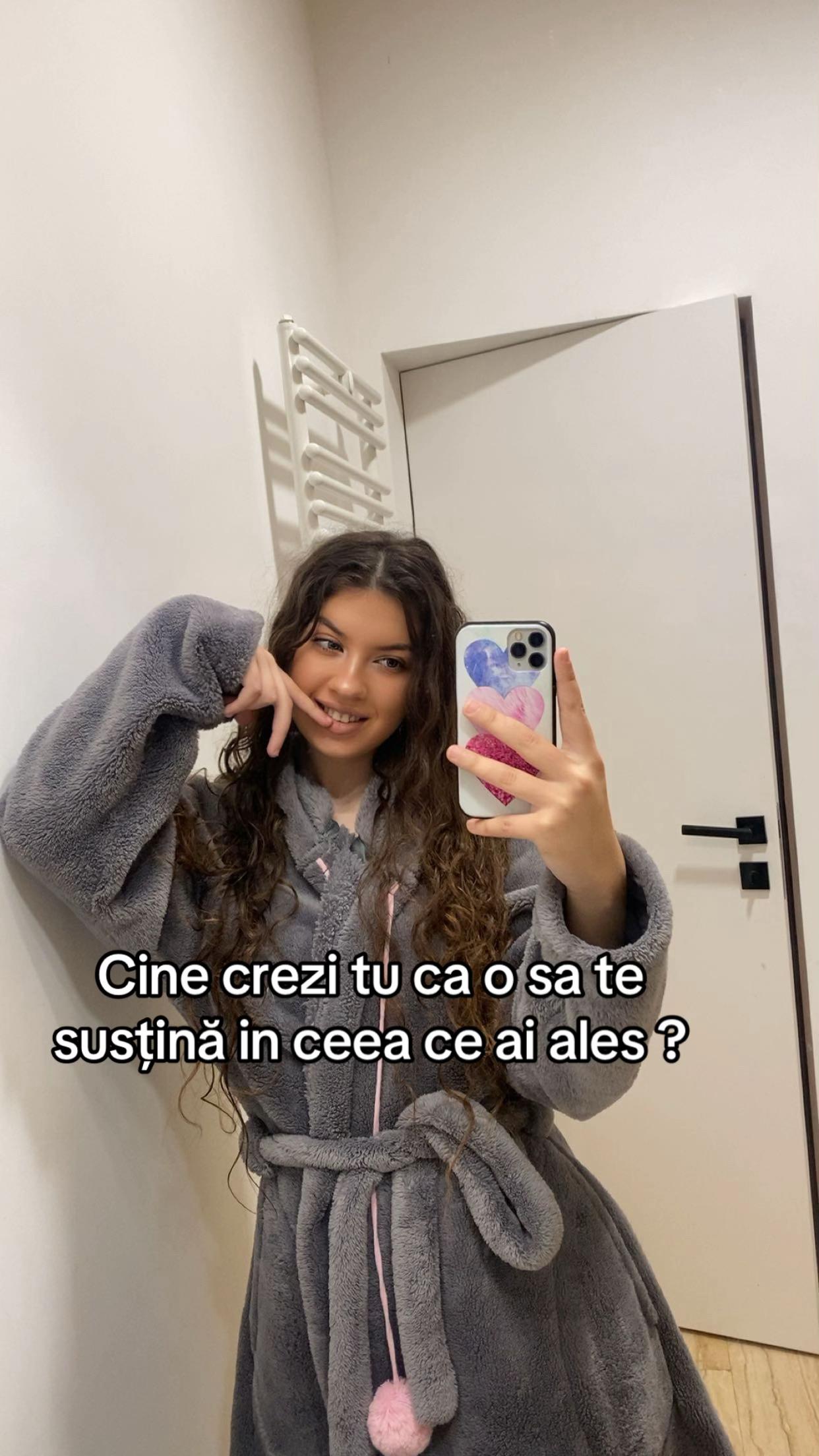 @.monaa.04🦂