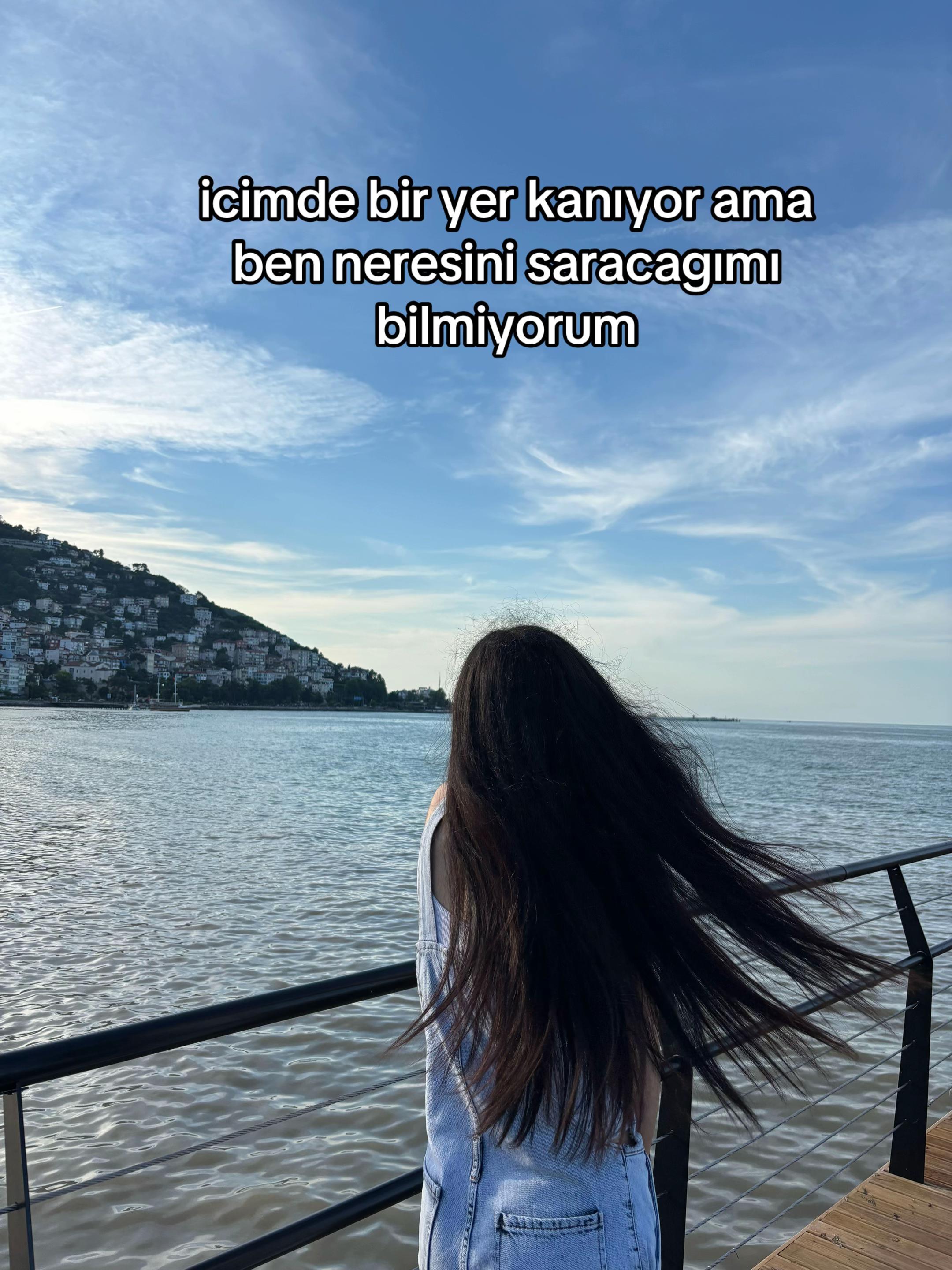 @S'Y