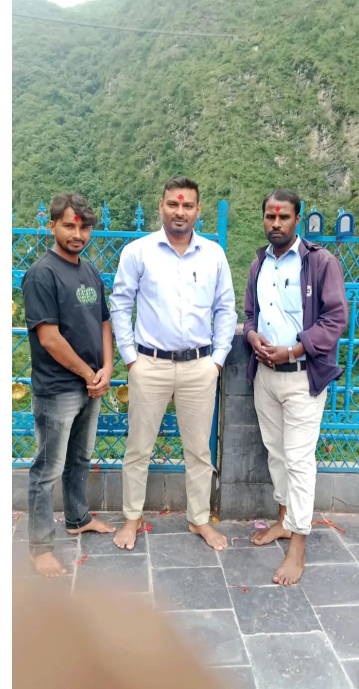 @रिंकु यादव भु- सेवा  मझगावाँ