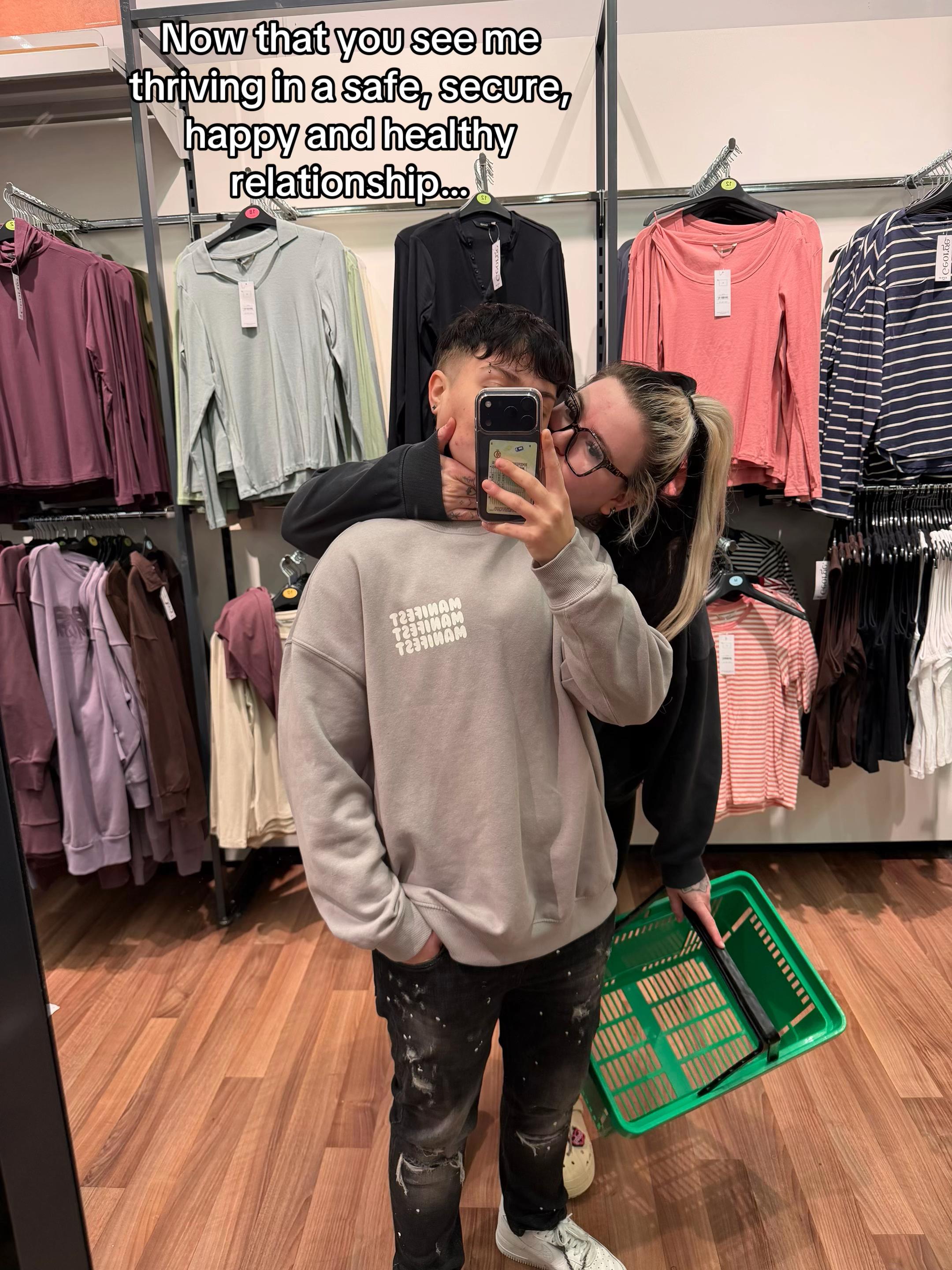 @A🖤.