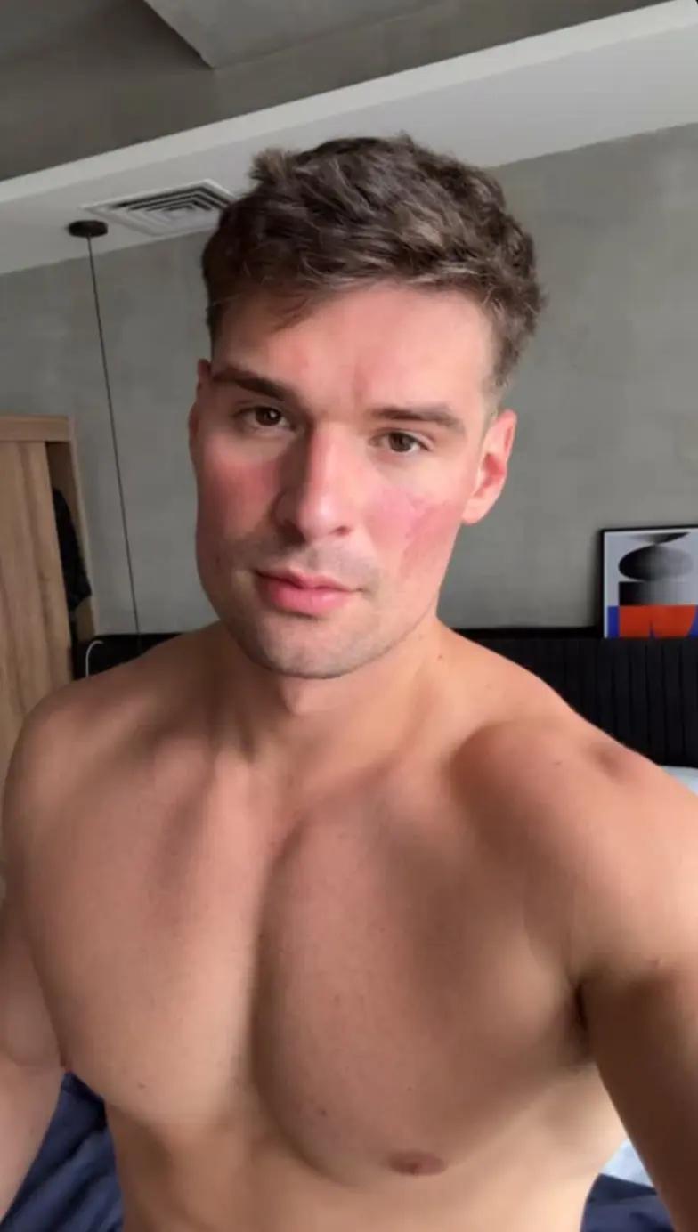 @Malik 😘🏳️&zwj;🌈