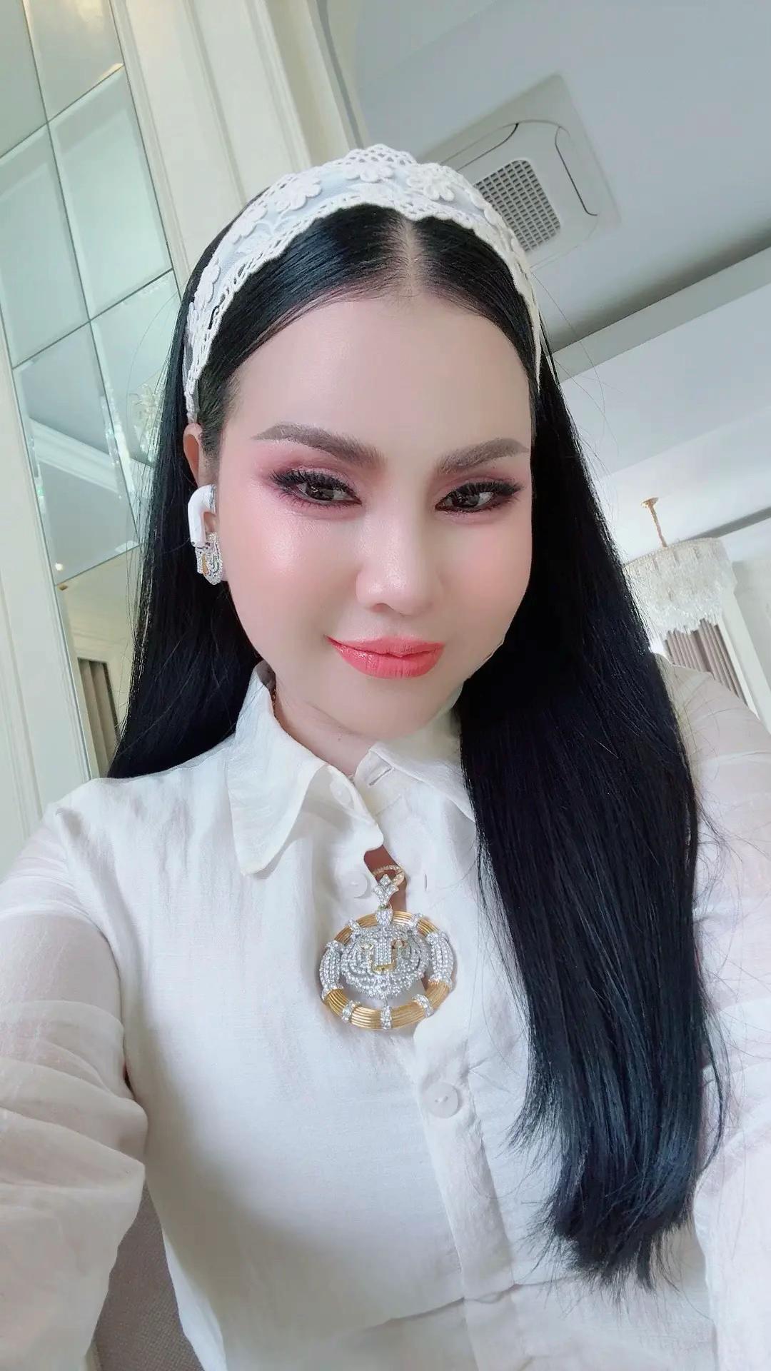 @Love Riya អូនភ្លោះ🙏
