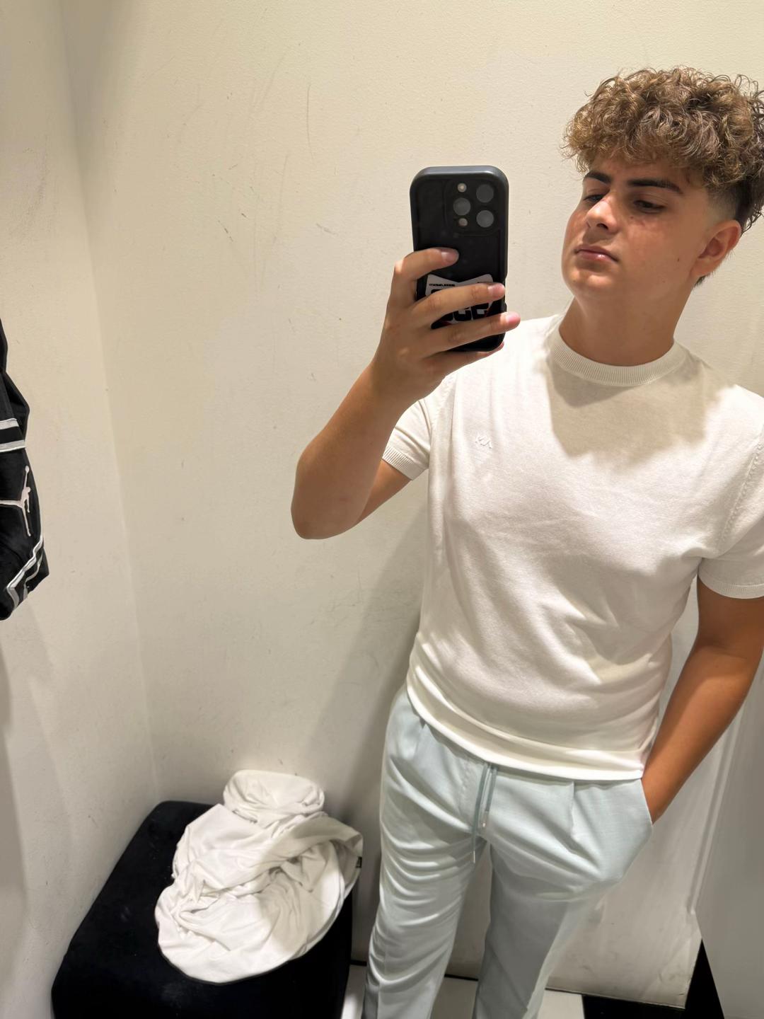 @23