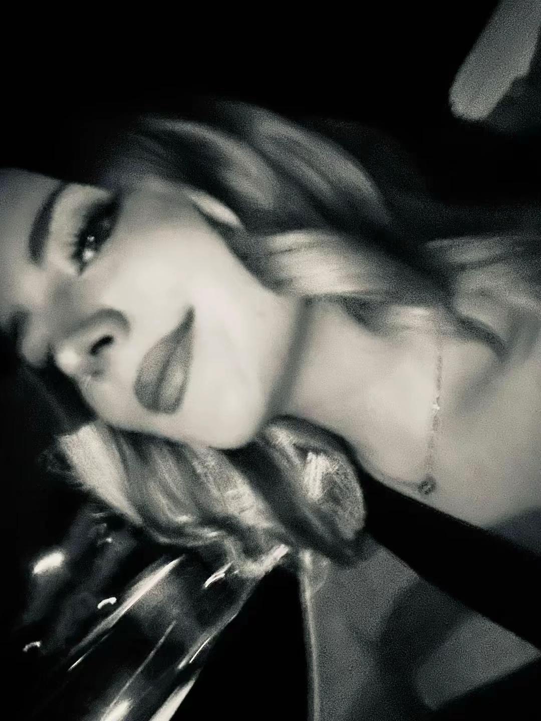 @23