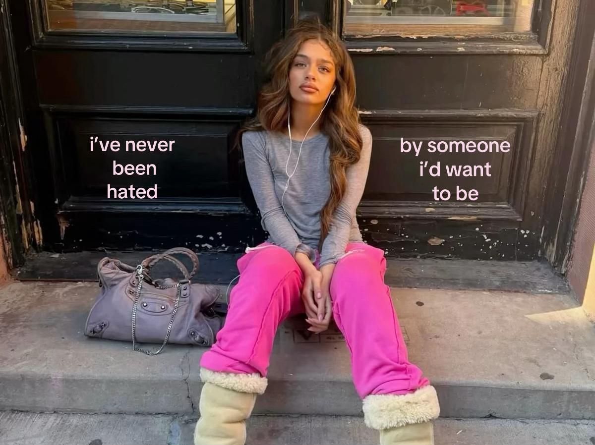 @🍸