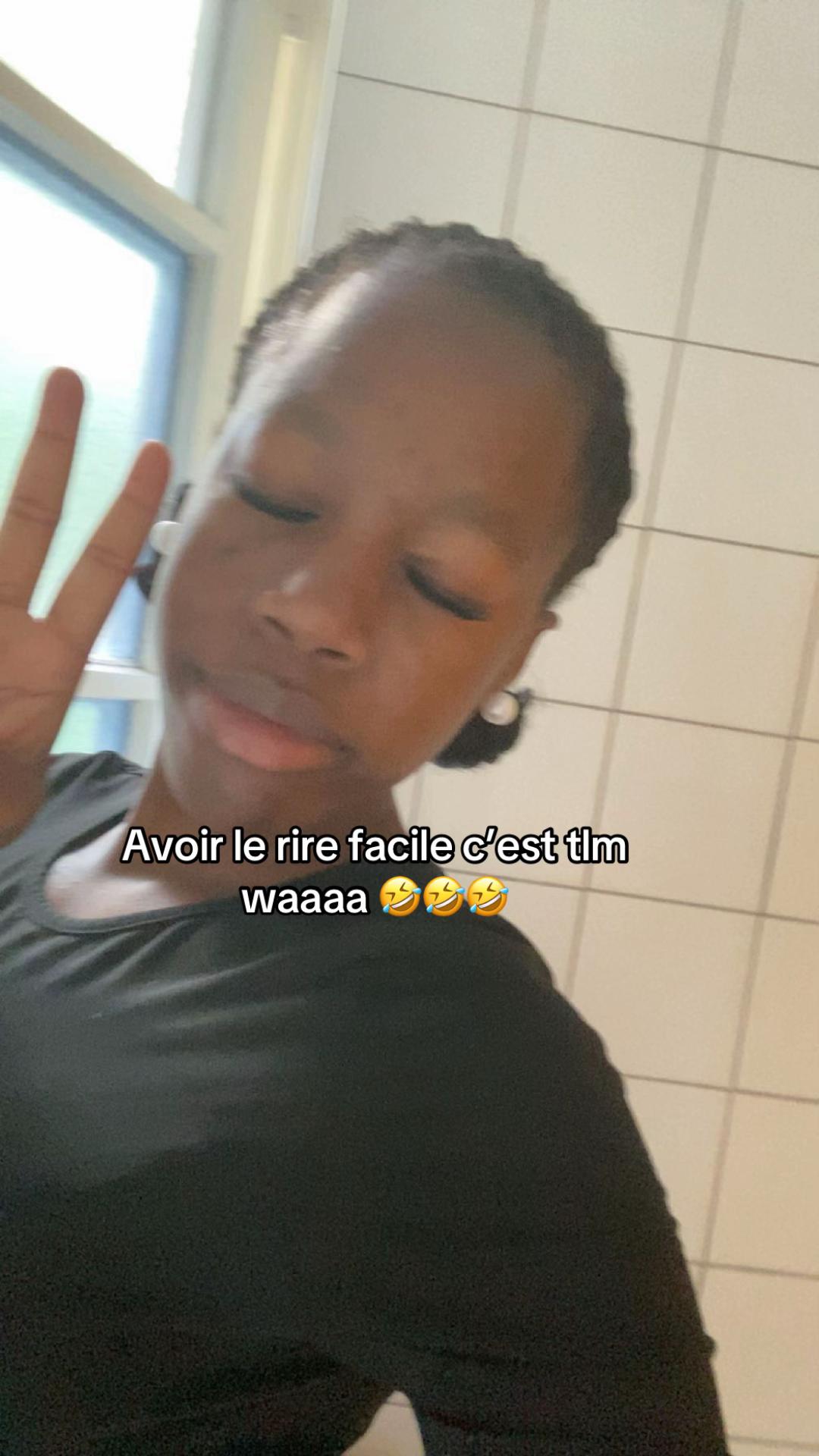 @𝐈𝐧𝐭𝐫𝐨𝐮𝐯𝐚𝐛𝐥𝐞𝐞𝐞