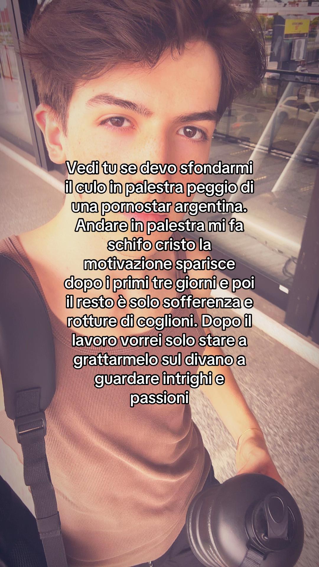 @axomirt