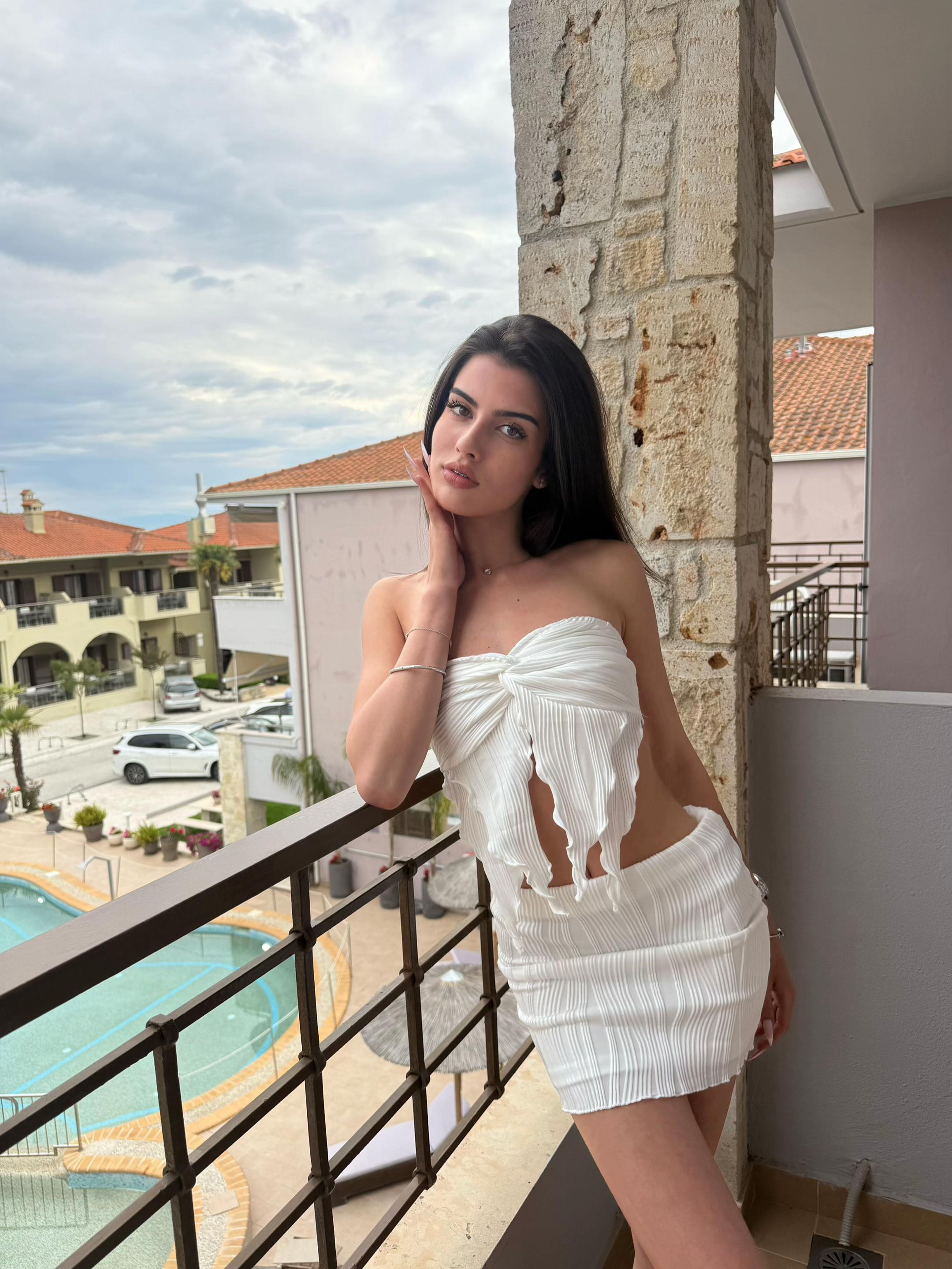 @yana