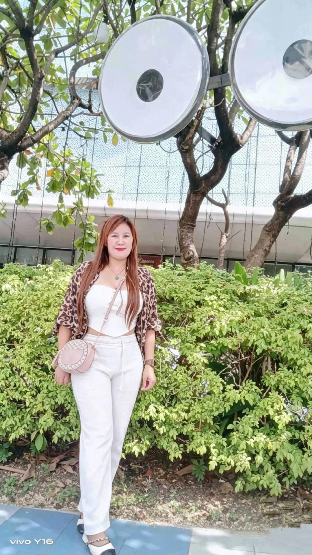 @RepaNa ..lovely 😻😻😻🌹
