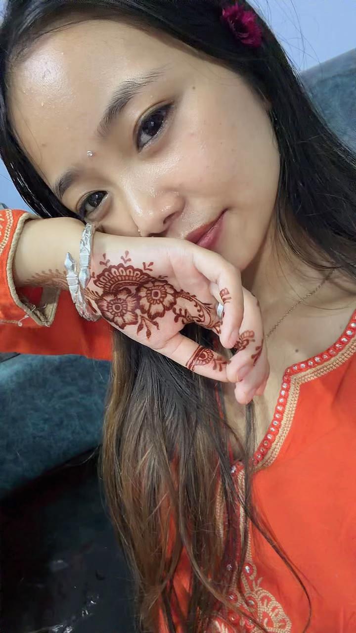 @Meenu_