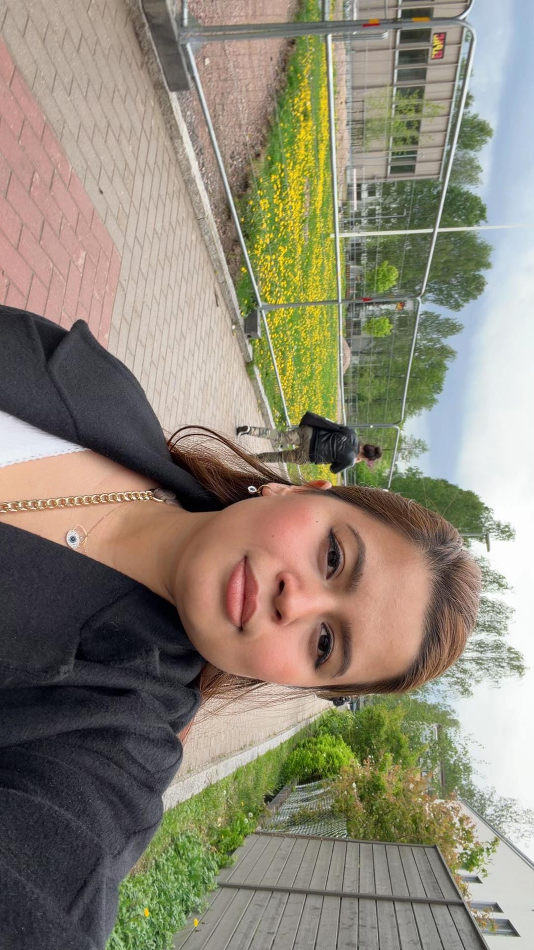 @𝓢𝓸𝓷𝓲𝓪🌸