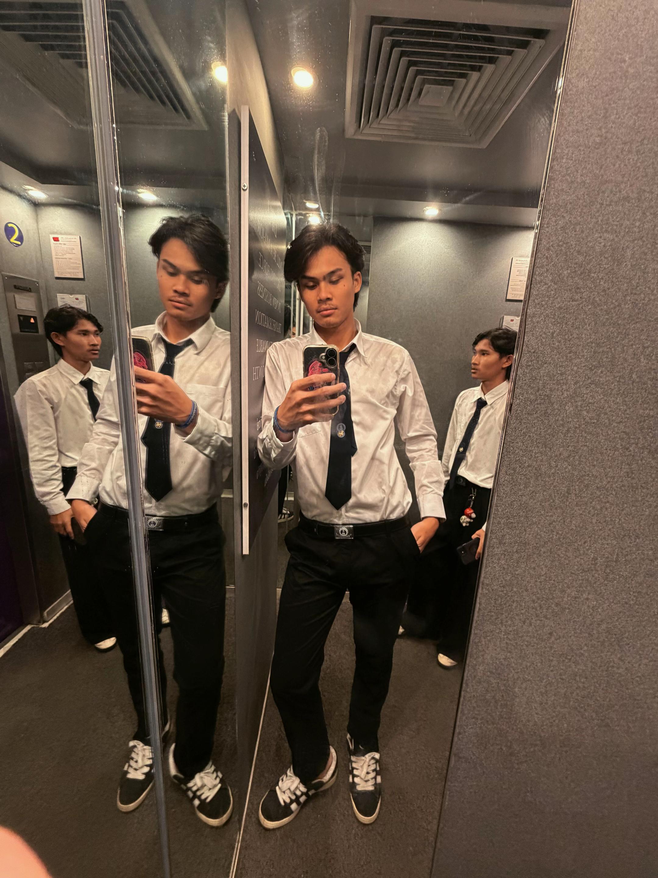 @นครินทร์สุดหล่อ