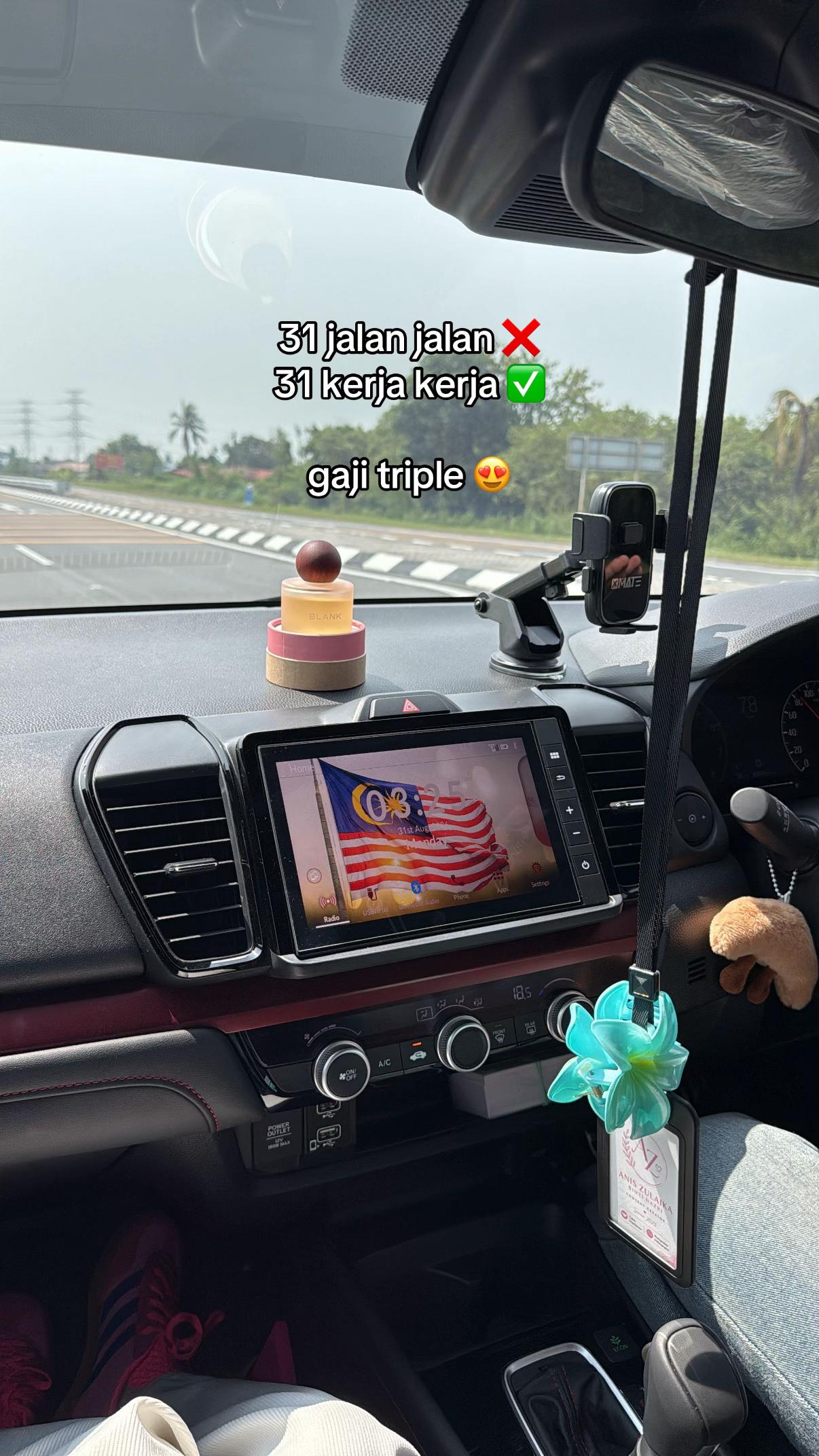 @𝓷𝓲𝓼𝓼𝔃𝓵𝓪𝓲𝓴𝓪🏄🏻&zwj;♂️