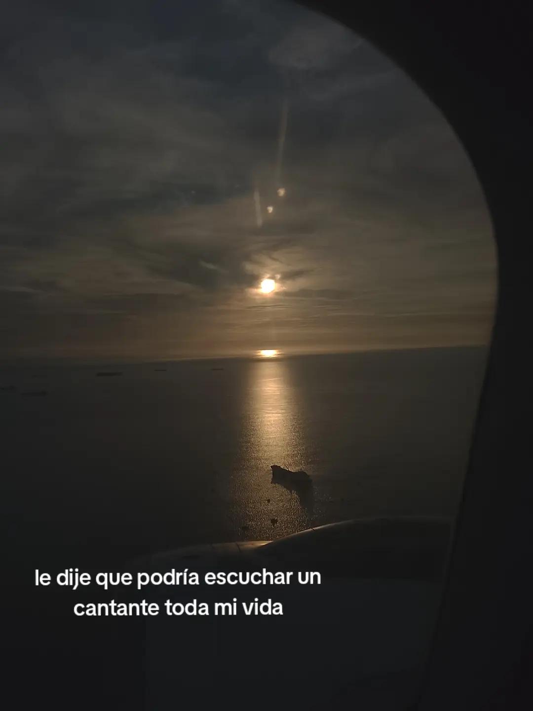 @𝔐