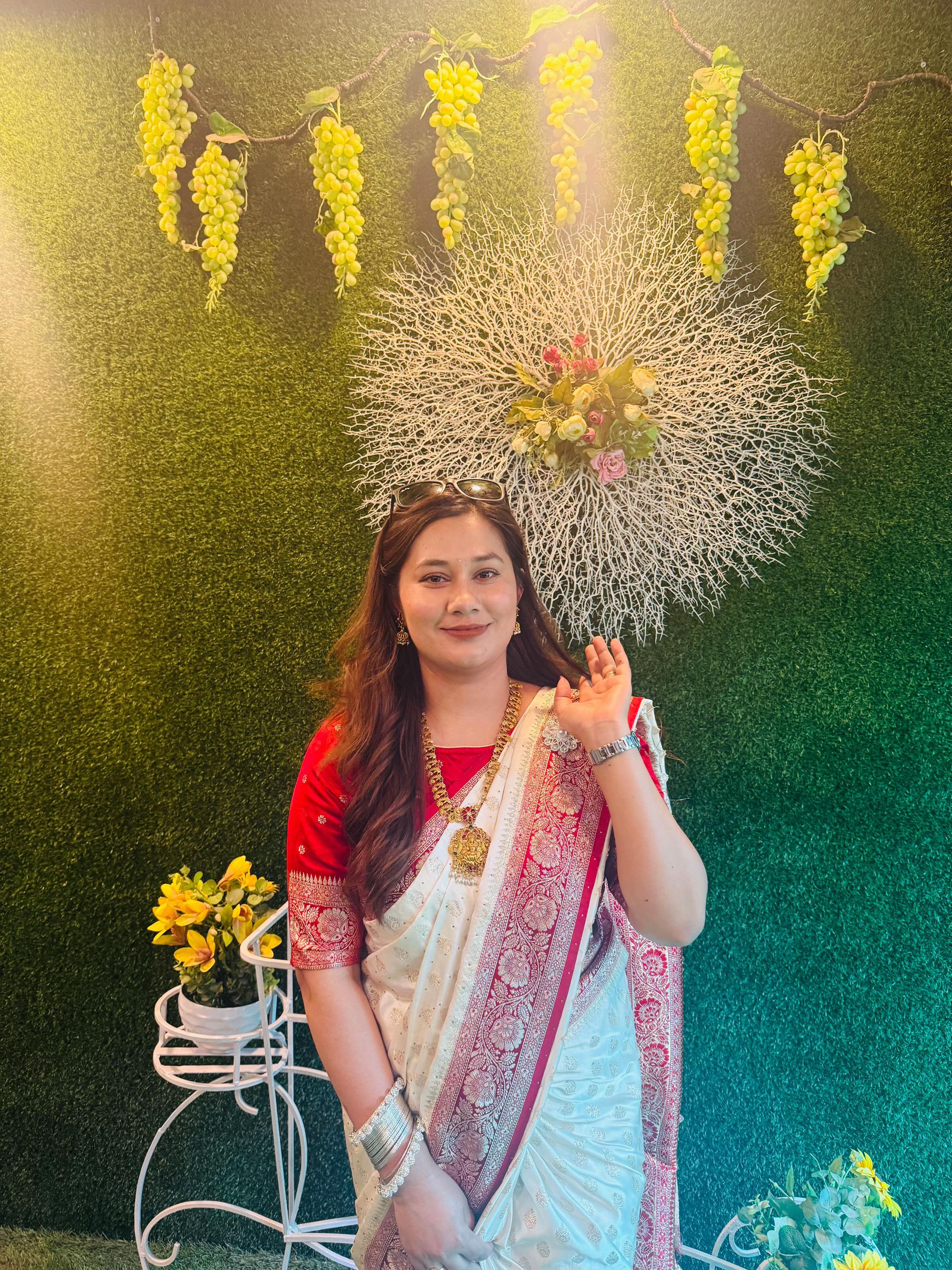 @सुजना