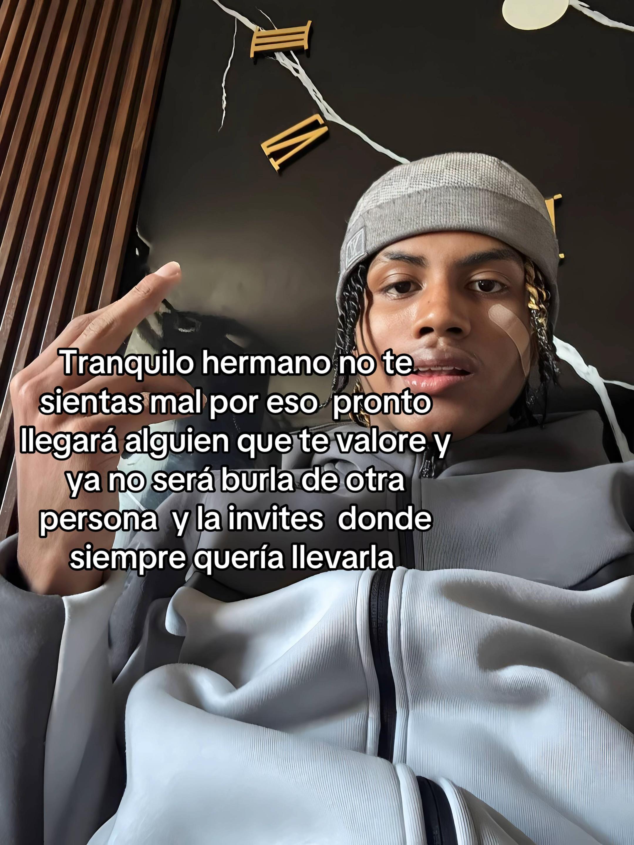 @8TR3Y
