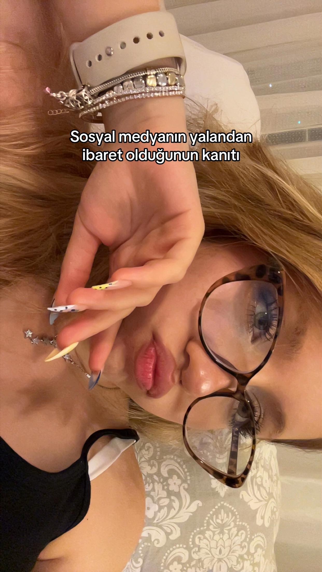 @Aslı
