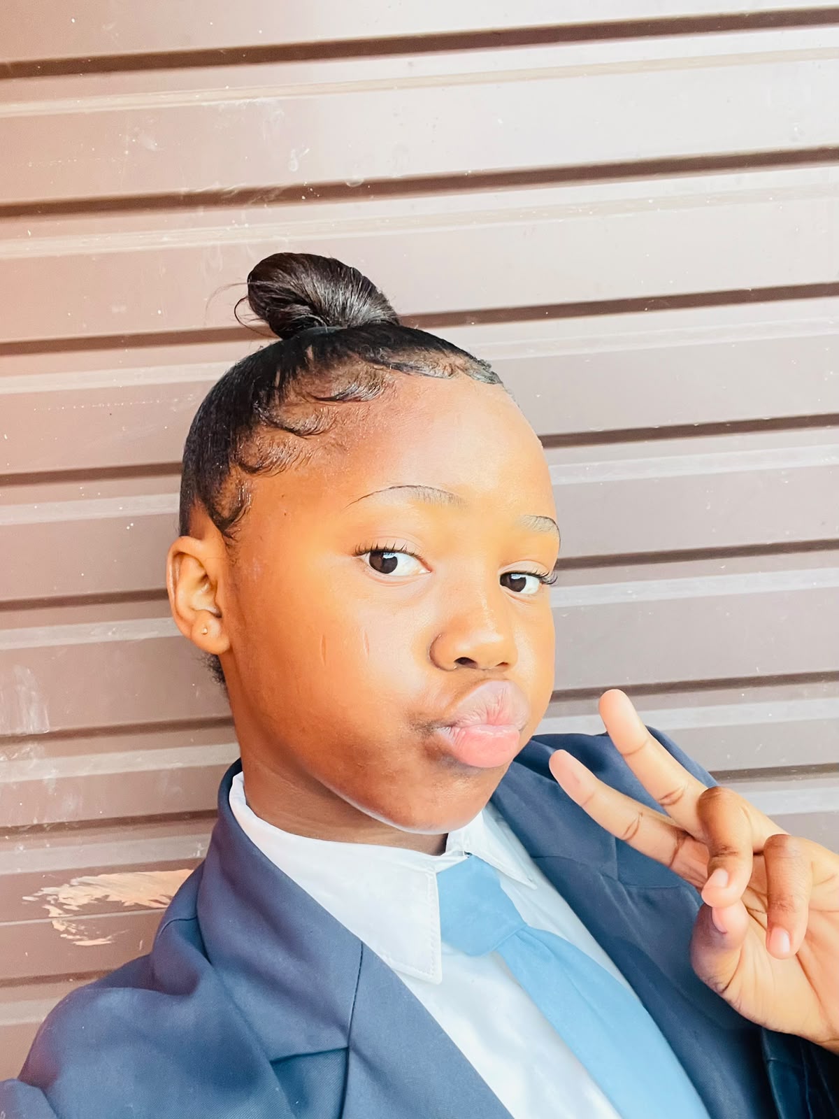 @unathi🎀