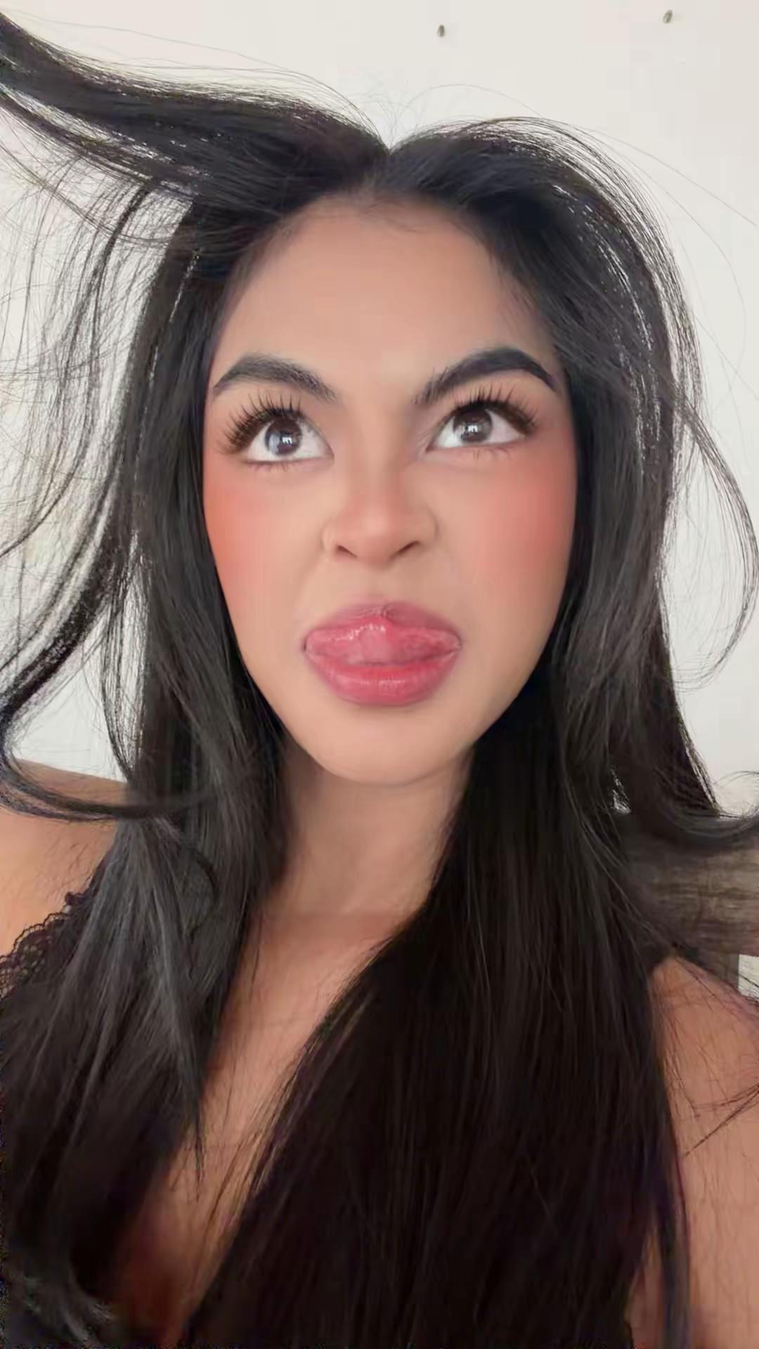 @𝐃𝐞𝐰𝐢𝐫𝐚𝐬𝐚𝐧𝐚