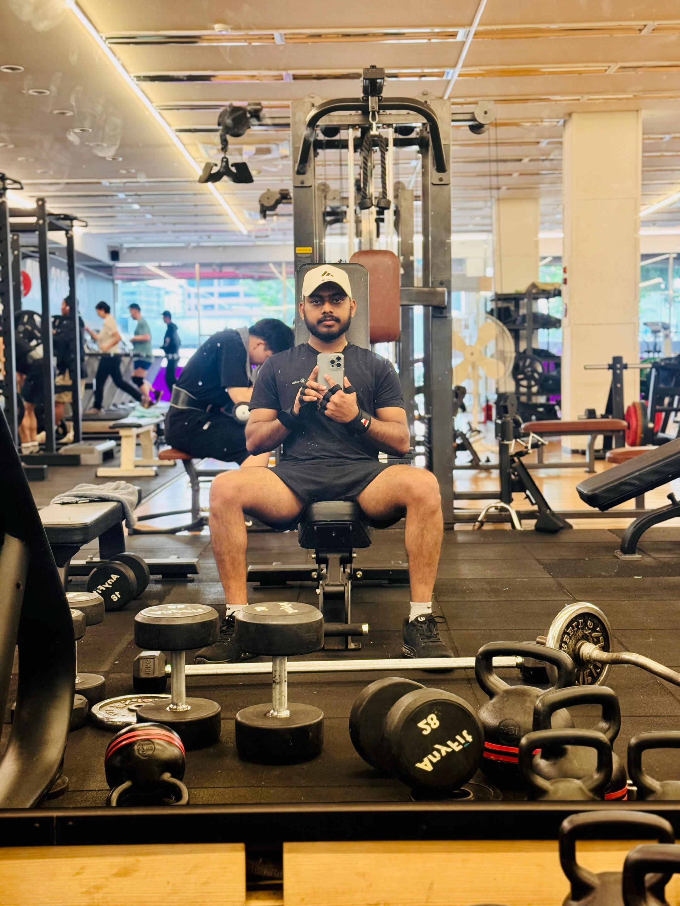 @chamod bandara😎🇰🇷자못