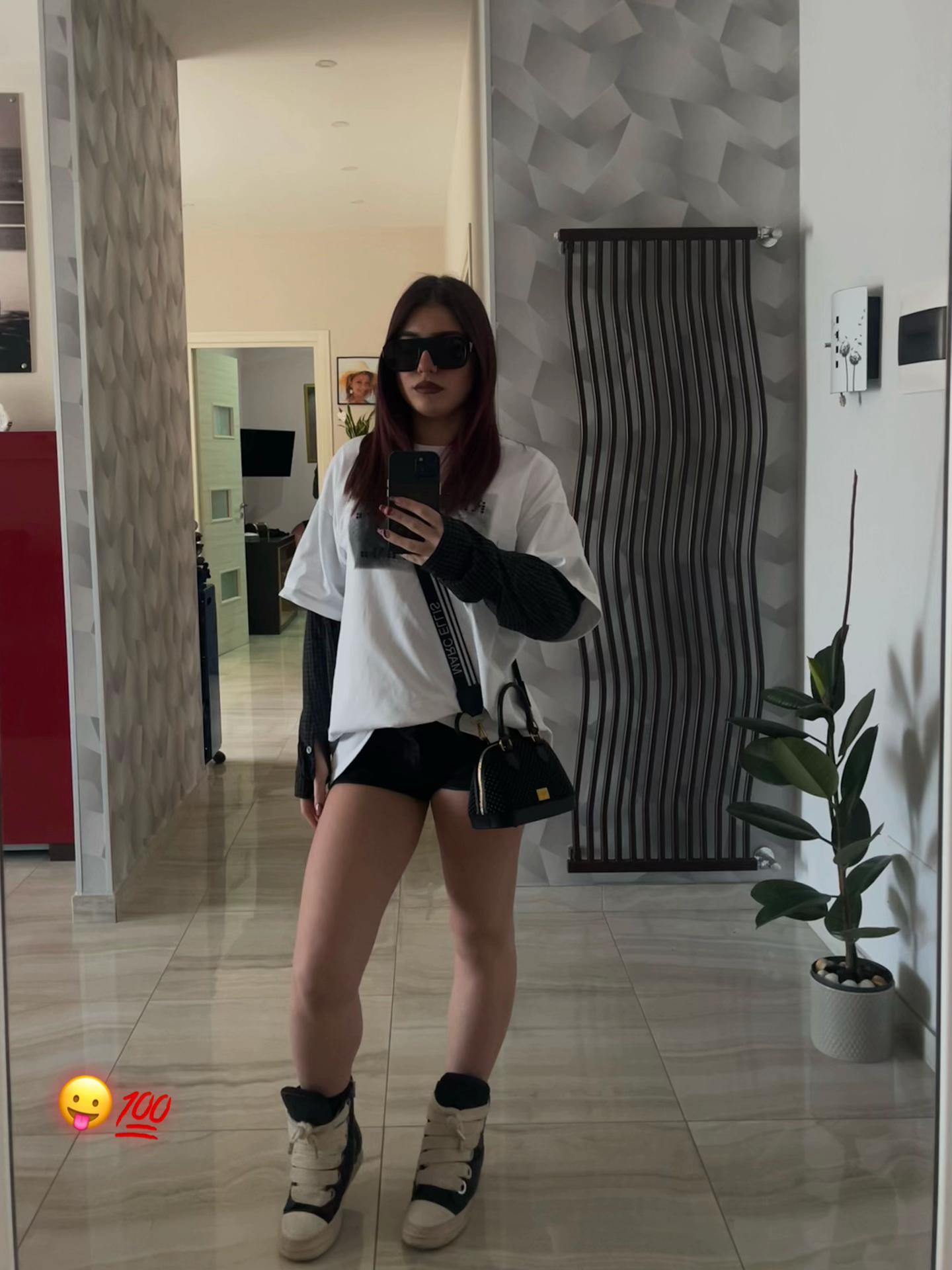 @7