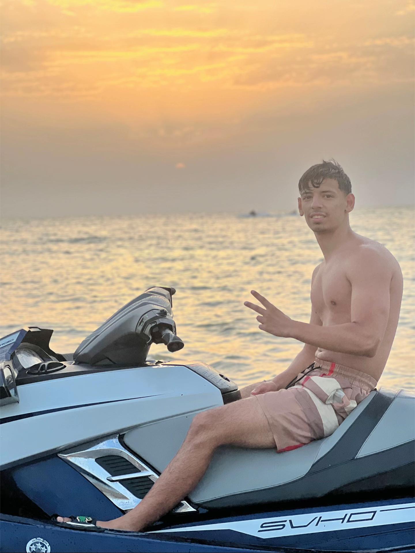 @𝒟𝒜𝐿𝐻𝐼