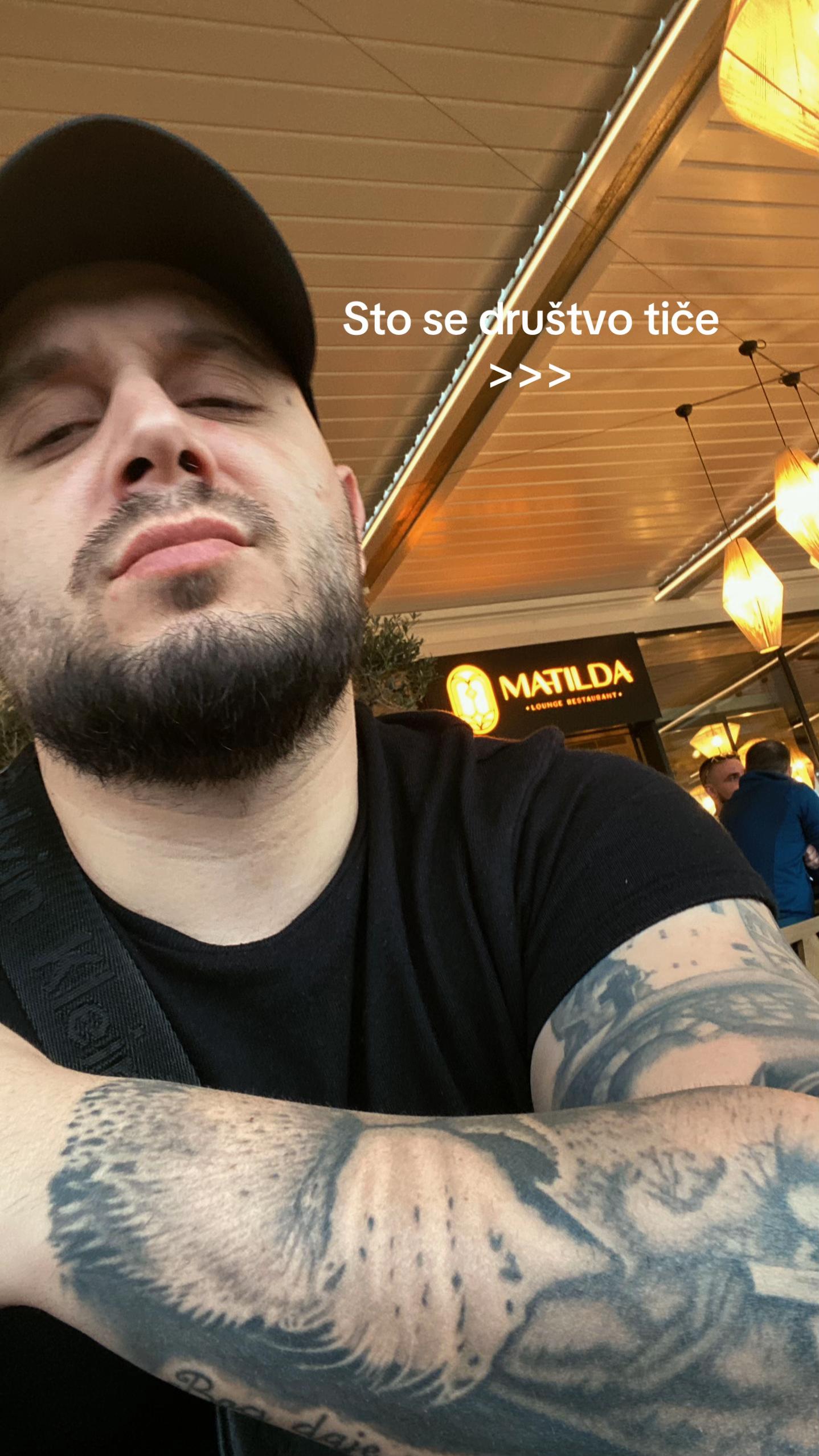 @alcatraz_&scaron;aric90🦍