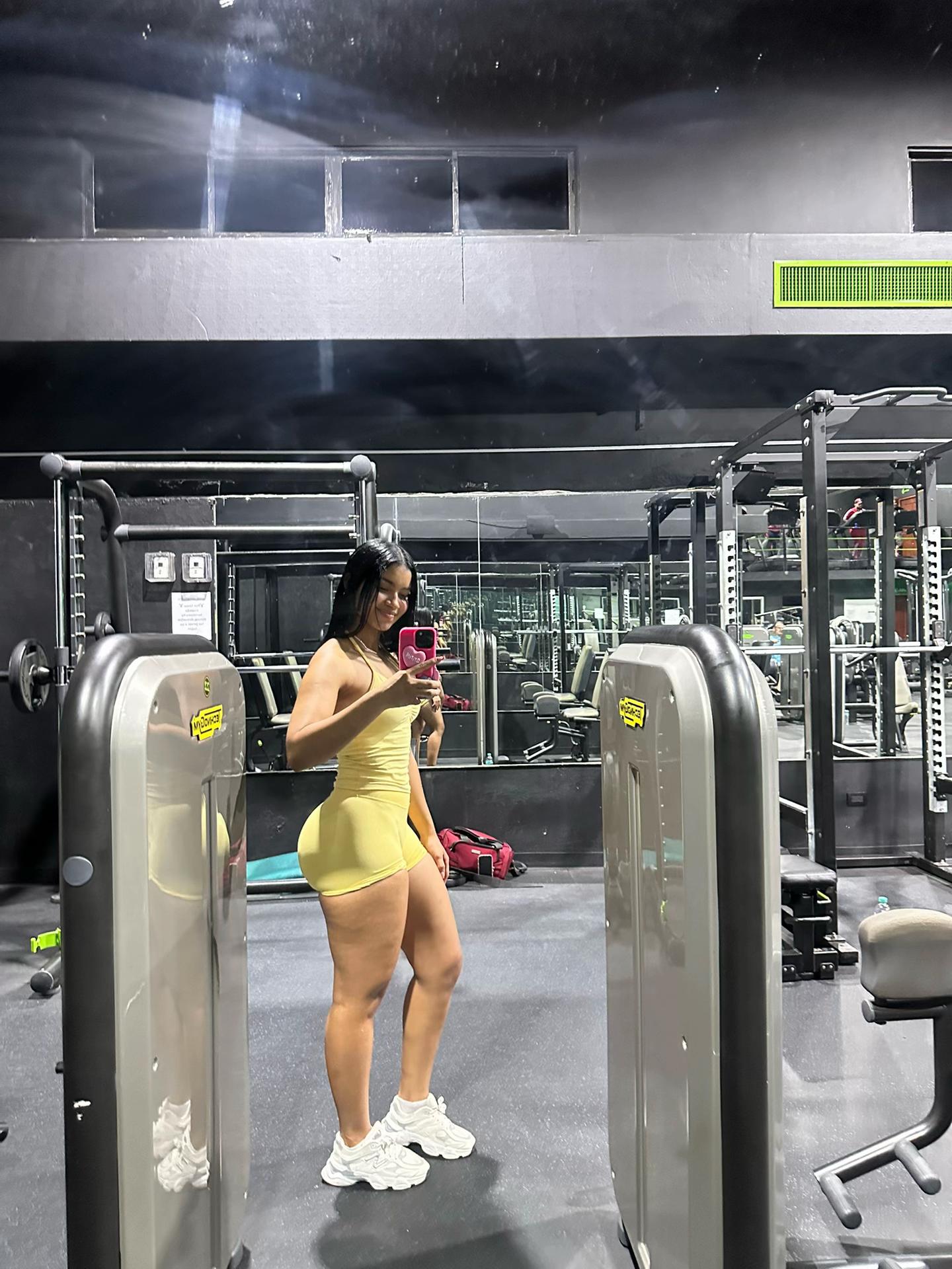 @✈️🥭Lisairis Medina❤️👸🏻