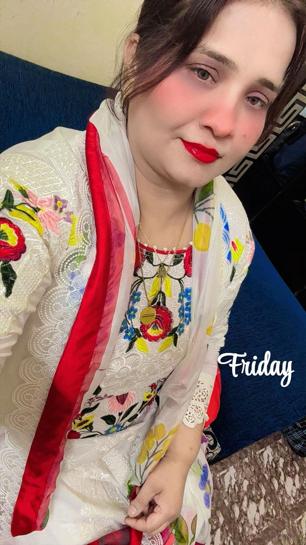 @Raheela♥️🇵🇰